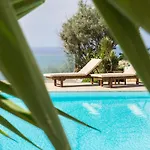 Seabreeze Hotel