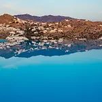 Seabreeze Hotel 3*