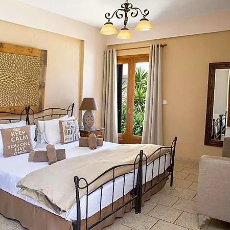 Seabreeze Otel Chora (Ios)