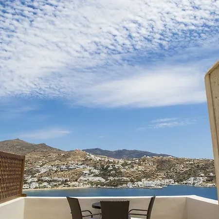 Seabreeze Hotel 3*